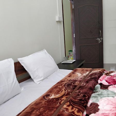Hotel Pine Leaf Gangtok Esterno foto