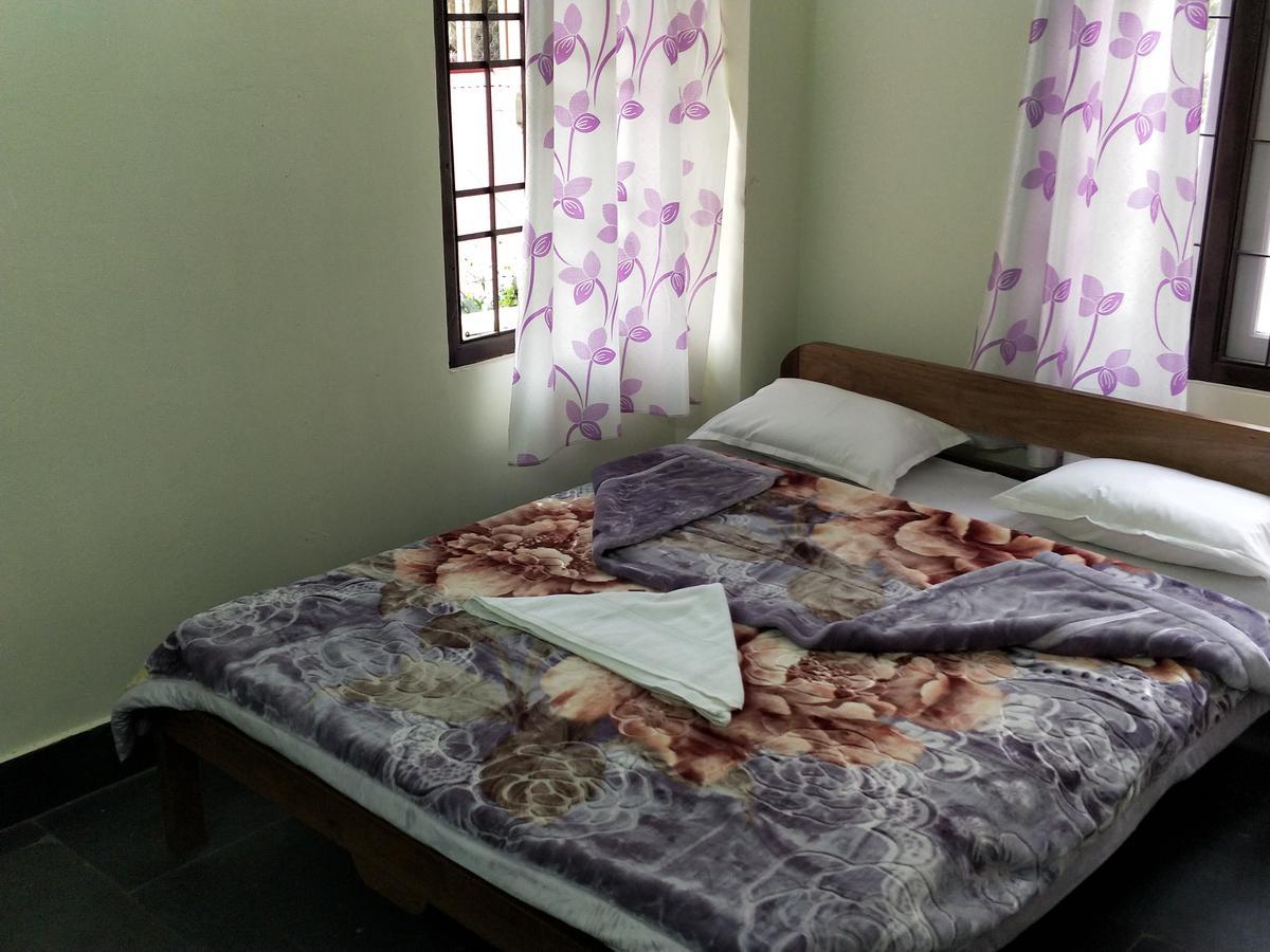 Hotel Pine Leaf Gangtok Esterno foto